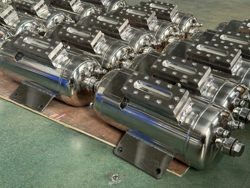 Customize Stainless Steel Air Receiver With Perspective Mirror