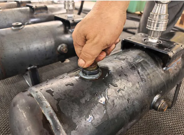 Hydrostatic Test of YCZX Pressure Vessel Air Receivers